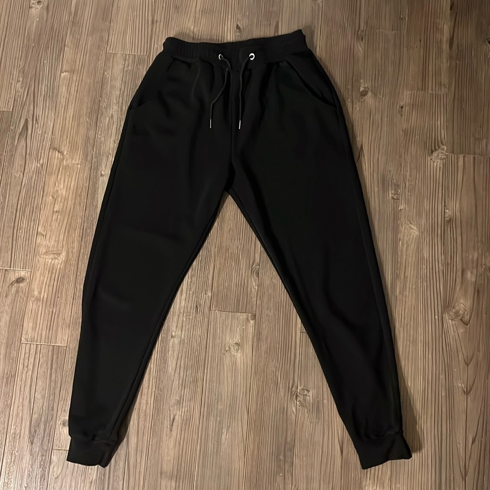 Amazon XL Slim Fit Joggers - BLACK - GREAT CONDITION